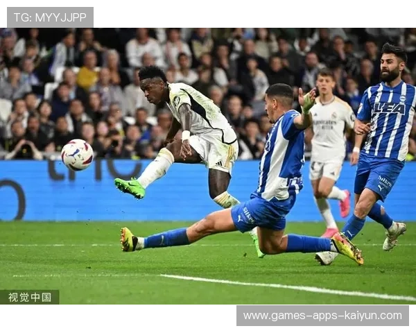 皇马维尼修斯高速下底回做到位完成关键助攻