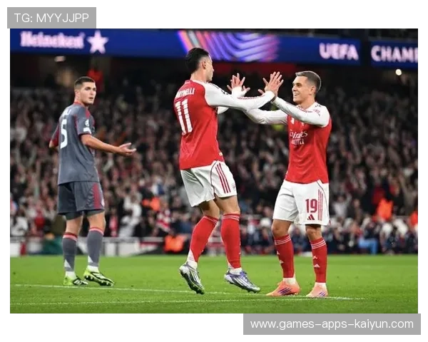 阿森纳前场压迫断球，萨卡推射破门刷新比分